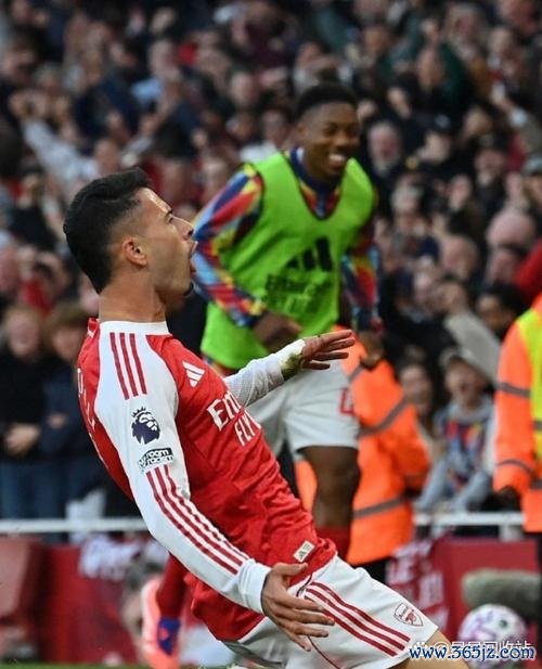 阿森纳夺冠机会大增！数据预测：2-1复仇利物浦