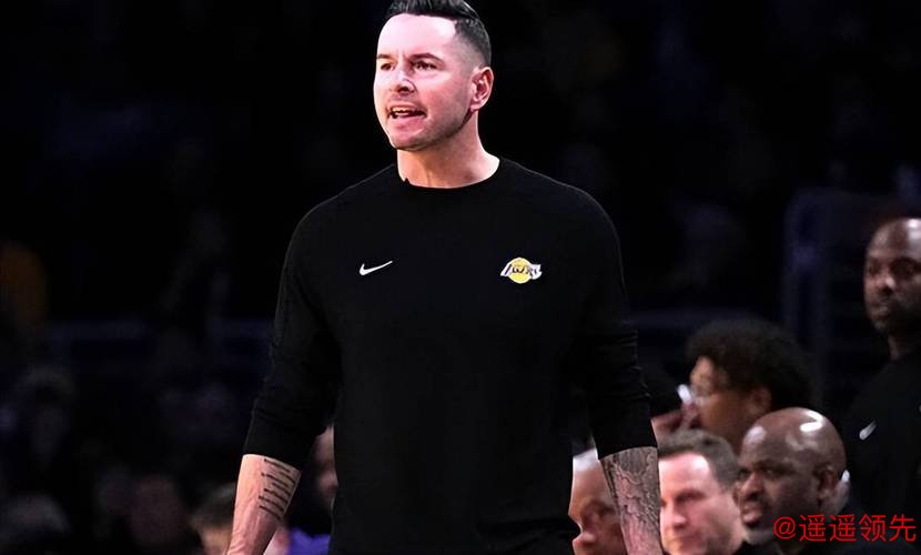 轰24+5+4！小卡归来再扎心湖人，雷迪克揭露输球真因